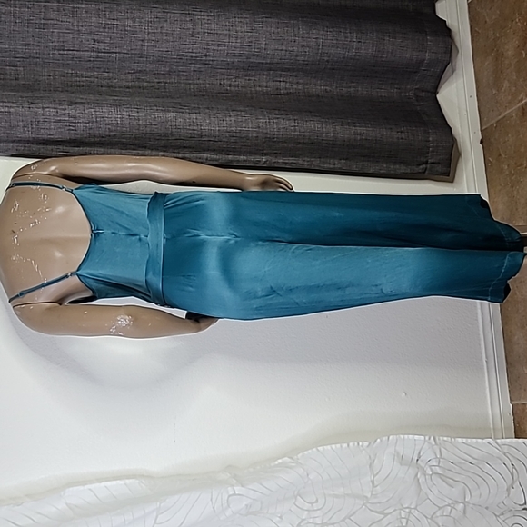 Jumpsuit Size Large Teal Green Satin Dressy Culotte Pants Drape Front Festive - Picture 6 of 9